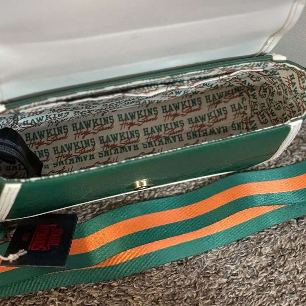 Loungefly Green and White Crossbody Bag - Picture 5 of 7